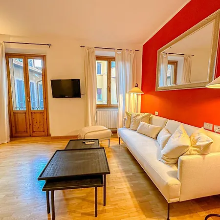 Apartament Red81 - 10 Min Dal Duomo - 2